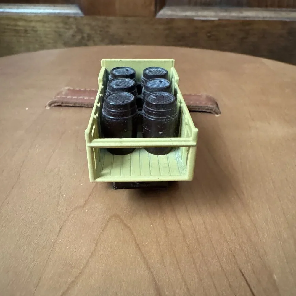 Lledo Days Gone Diecast Vehicles - Hershey's Chocolate Delivery Truck